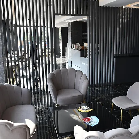 Hmz Luxury